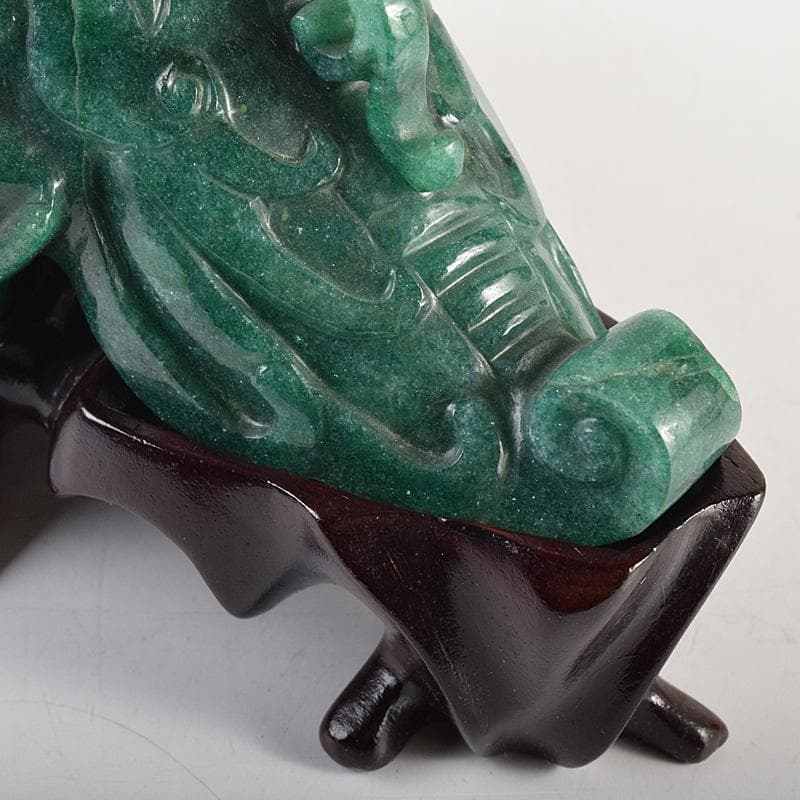 中国　玉石碧玉彫刻　神獣形　飾壷　置物　唐木台付　U　R8768