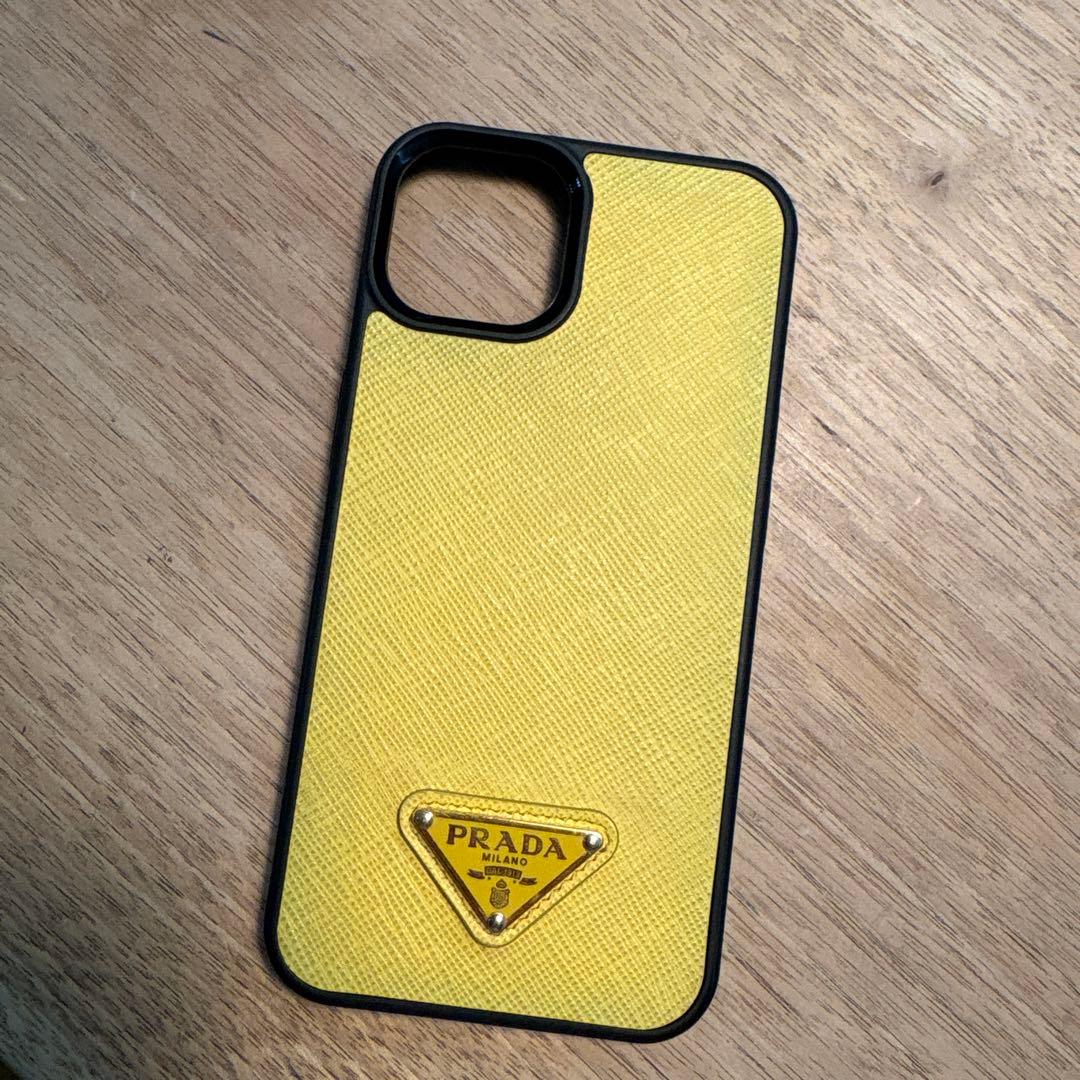 PRADA イエロー レザー iPhone13 ケース