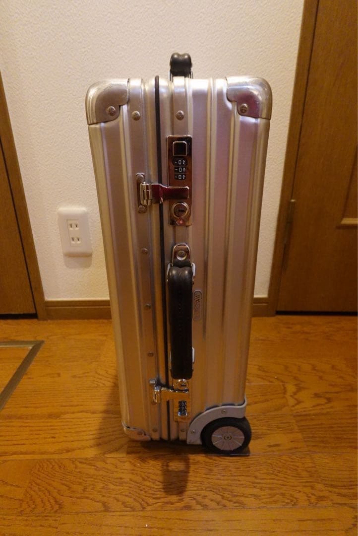 RIMOWA Classic Flight（クラシックフライト） 2輪
