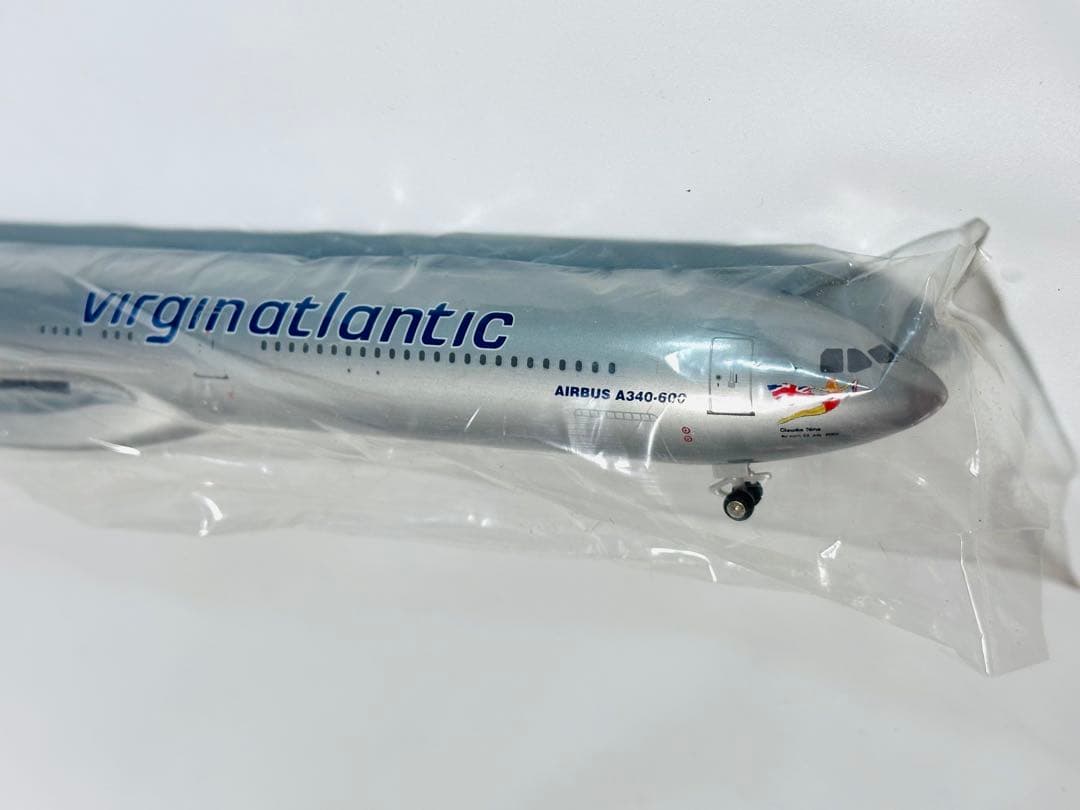 航空機・ヘリコプター Ever Rise 1/200 A340-600 Virgin Atlantic