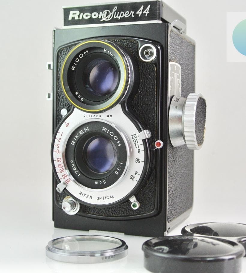 美品！　Ricoh Super 44 二眼レフカメラW/6cm F3.5 レンズ
