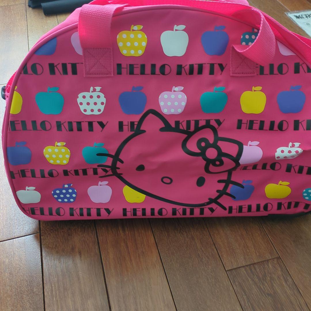 HelloKittyキャリーケース新品未使用