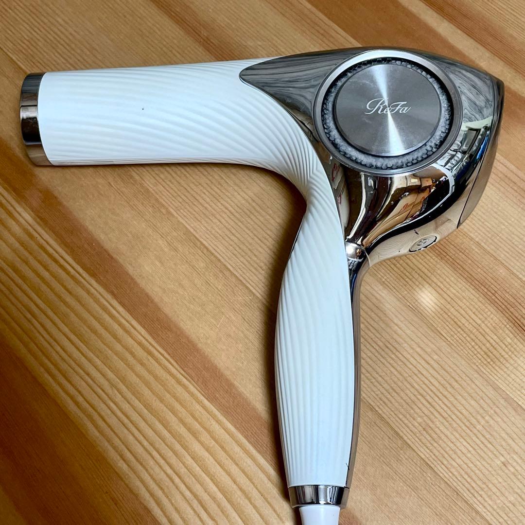 リファ　ドライヤー　RE-AJ02A ReFa ギャランティカード有 2022年