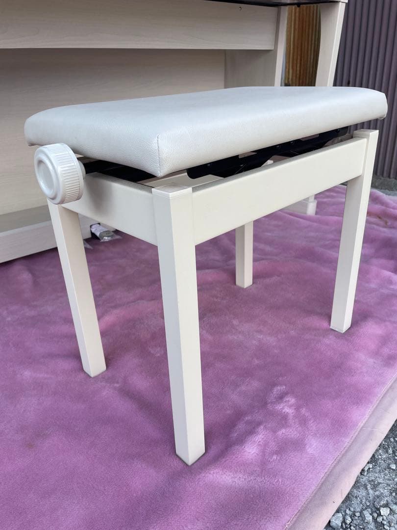 KAWAI コンサートアーティスト　CA17A ホワイト