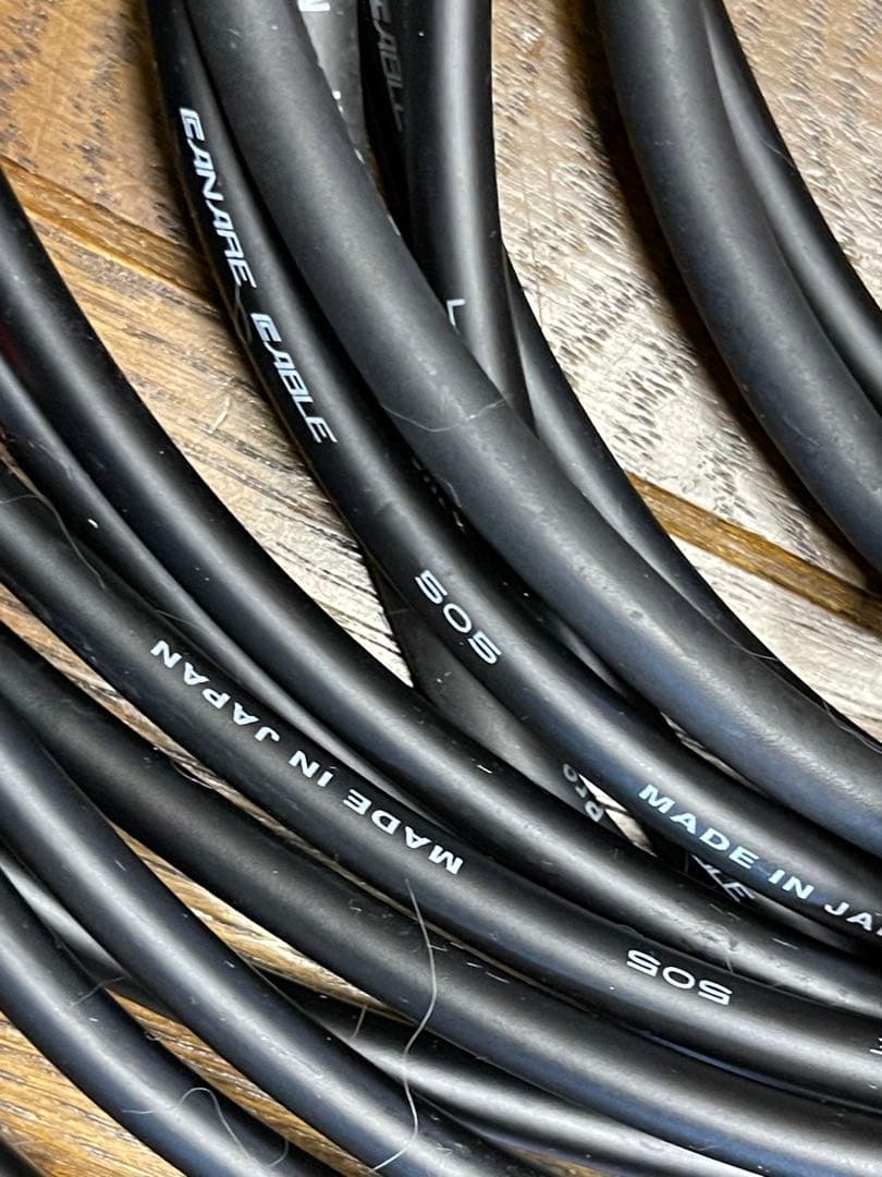 オーディオ ケーブル　プラグ 類　画面全部　映像　カラオケ