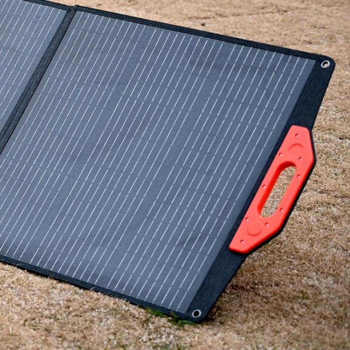 USB対応★折り畳みソーラーパネル 24V 200W【通常価格36,300円】