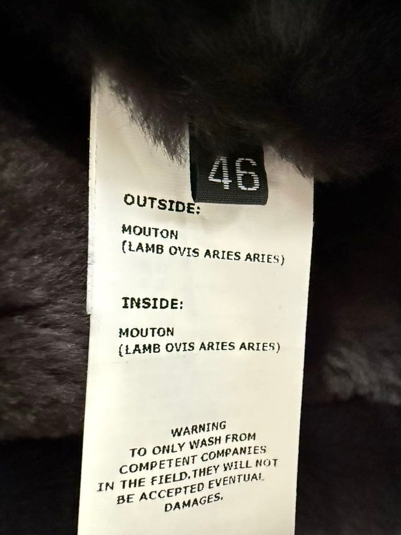 【ウサギ】エンメティ ムートンコート ブラック 定価327,800円