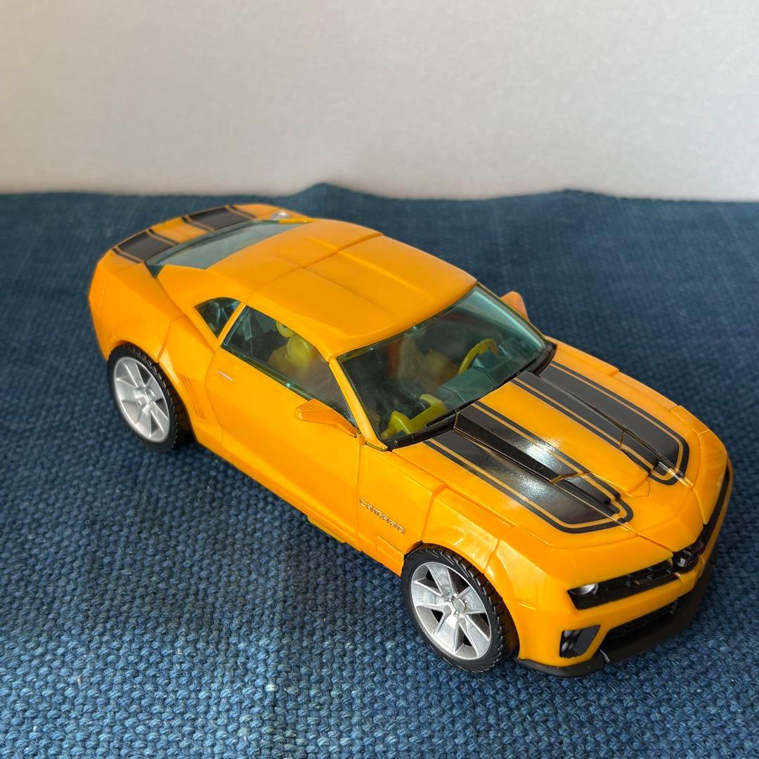 【美品】トランスフォーマー RA-21 バンブルビー フィギュア 正規品