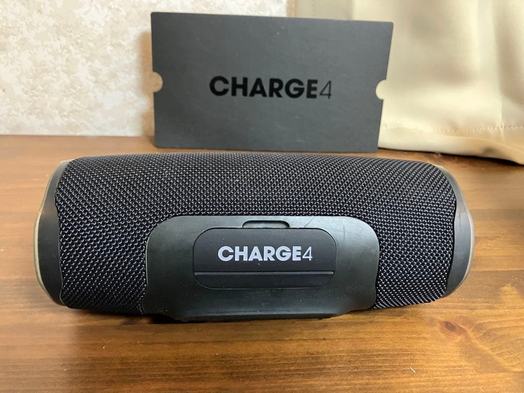 JBL CHARGE 4 ブラック