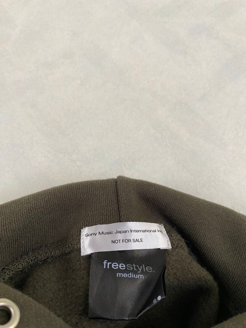 未使用品 Travis 12 Memories パーカー M 非売品 SONY