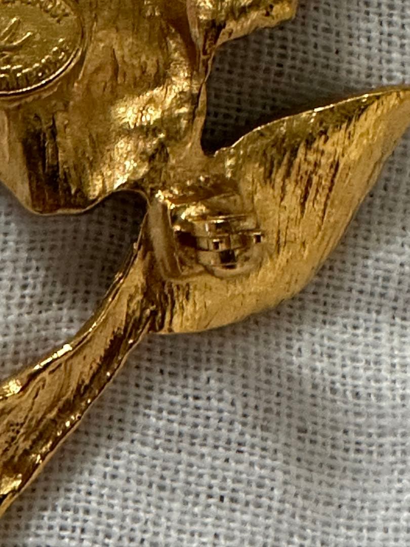 難あり⭐︎クリスチャンラクロワ⭐︎ブローチ