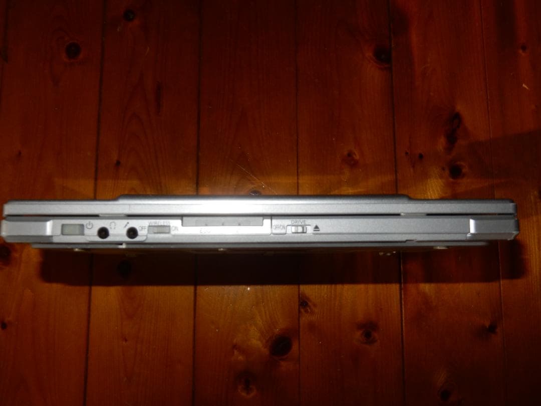 値下げしました　Panasonic レッツノート CF-W7 (Win XP)