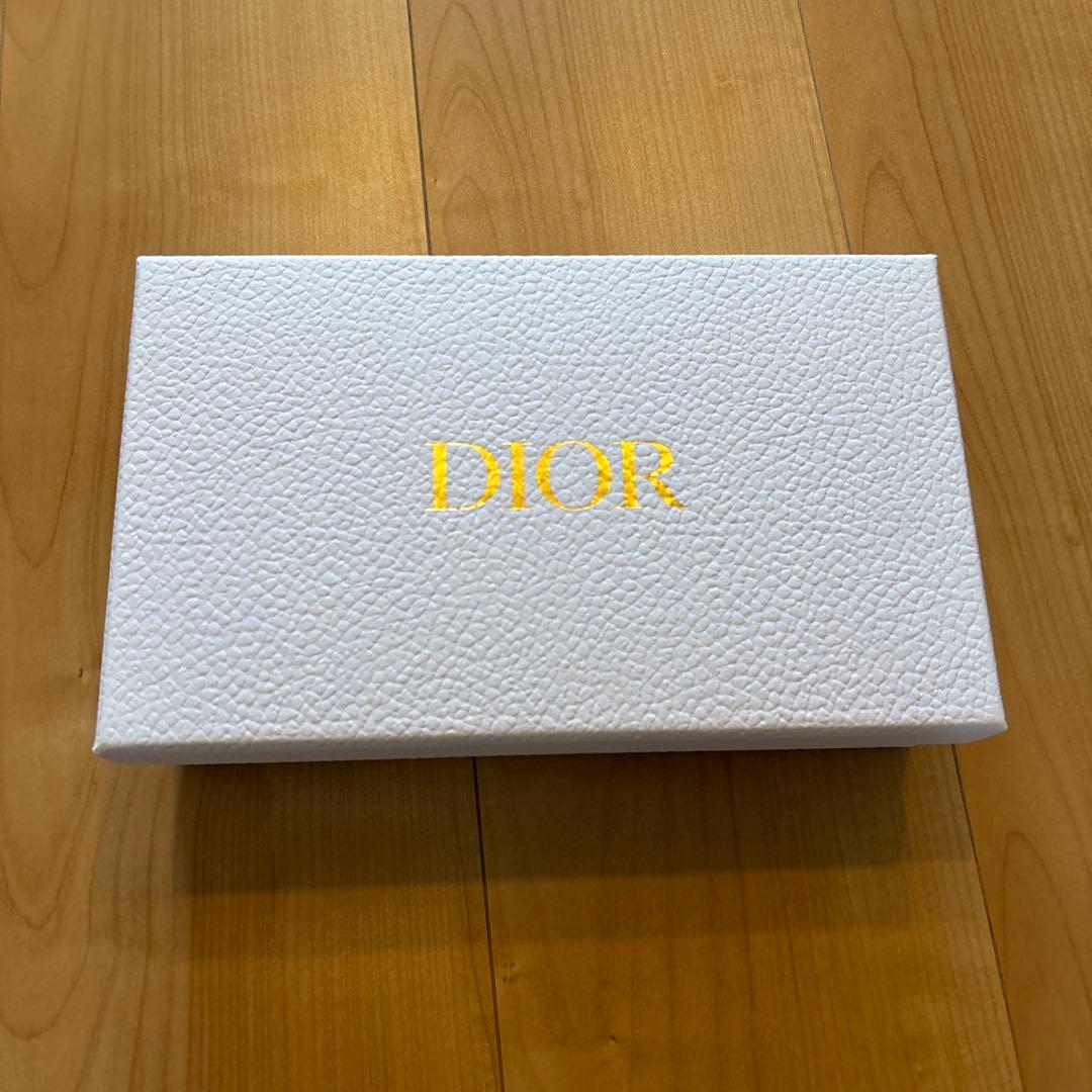 ディオール　Dior 三つ折り財布　レディース　ウォレット