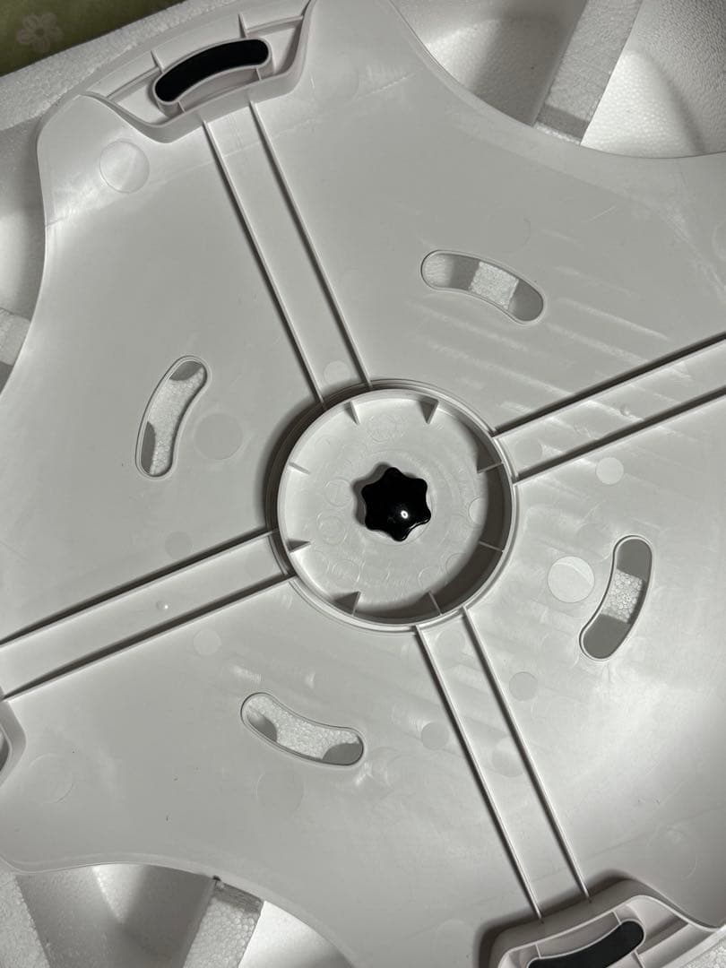 値下げ中！ほぼ新品　petyes 床冷暖房ペットハウス ホワイト　使用1ヶ月