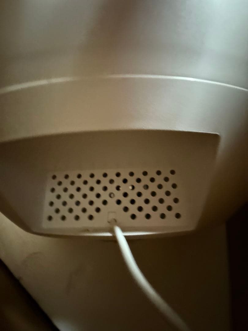 値下げ中！ほぼ新品　petyes 床冷暖房ペットハウス ホワイト　使用1ヶ月