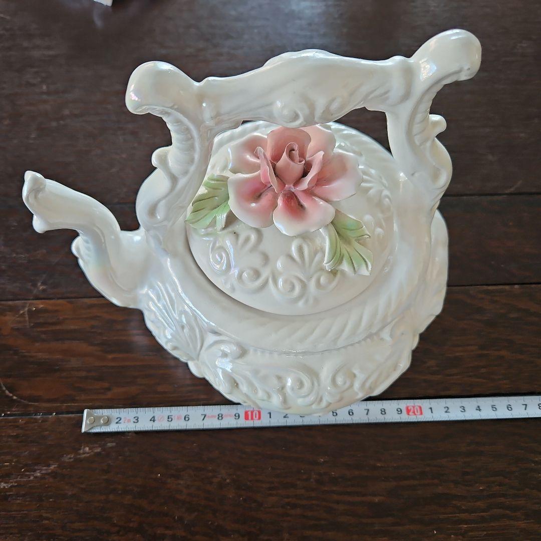 飾りティーポット