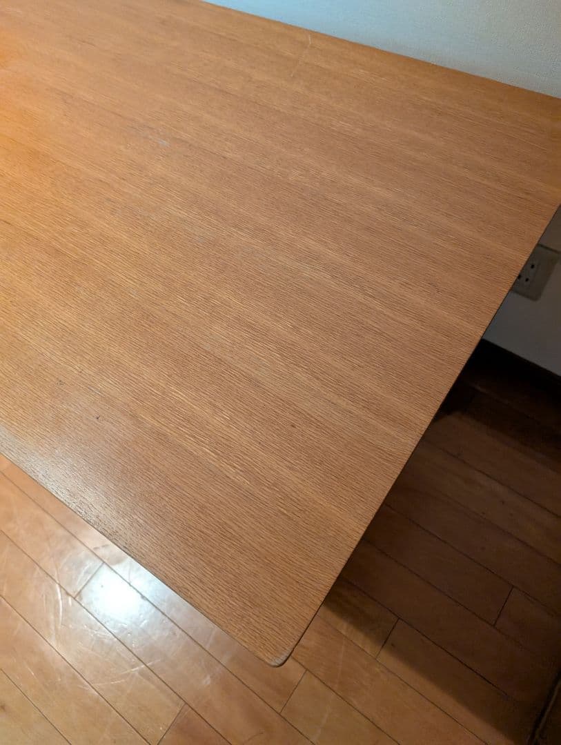 《専用》リビングでもダイニングでもつかえるテーブル2 オーク材 机食卓