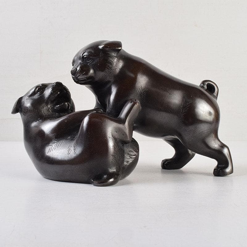 金工師　秀山作　鋳銅　戯れる子犬　置物　共箱　M　R9214