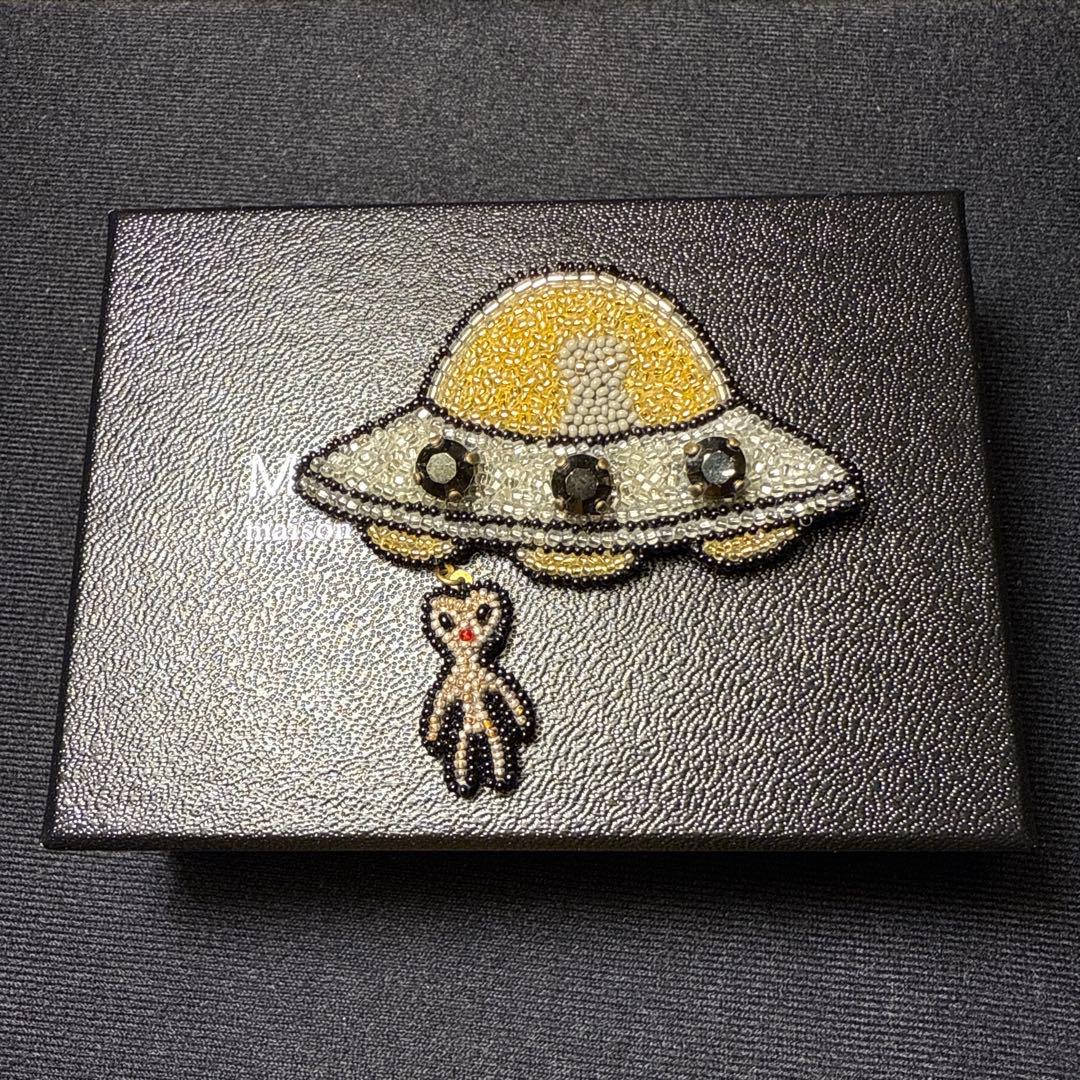 小林モー子 Moko Kobayashi UFOエイリアンビーズブローチ