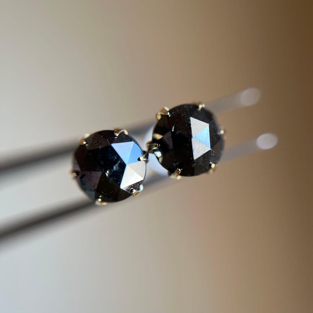 K18 大粒♪天然ブラックダイヤモンド 1.80ct ピアス　レディースメンズ