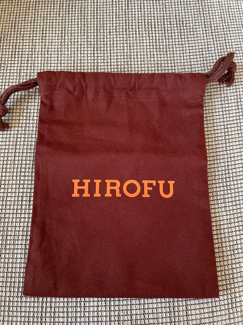 最終再お値下げ中！　HIROFU レザー製 二つ折り財布　ネイビー