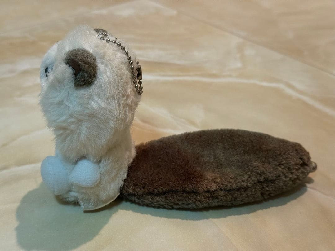 【ハローキティ】2002年製 ハローキティのしっぽ倶楽部 キーホルダー 冬季限定