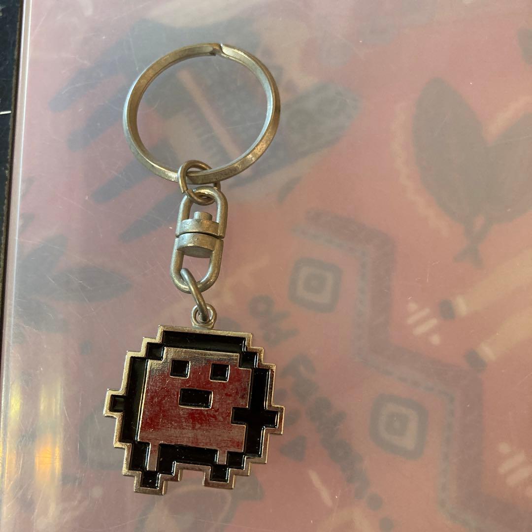 平成レトロ　キーホルダー　たまごっち! メタル