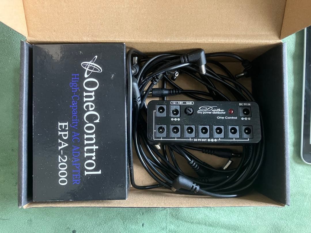 OneControl Distro パワーディストリビューター