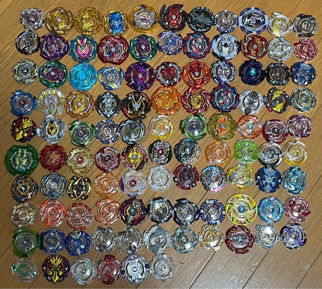 まとめ売り 定価10万円以上 ベイブレードバースト　引退品