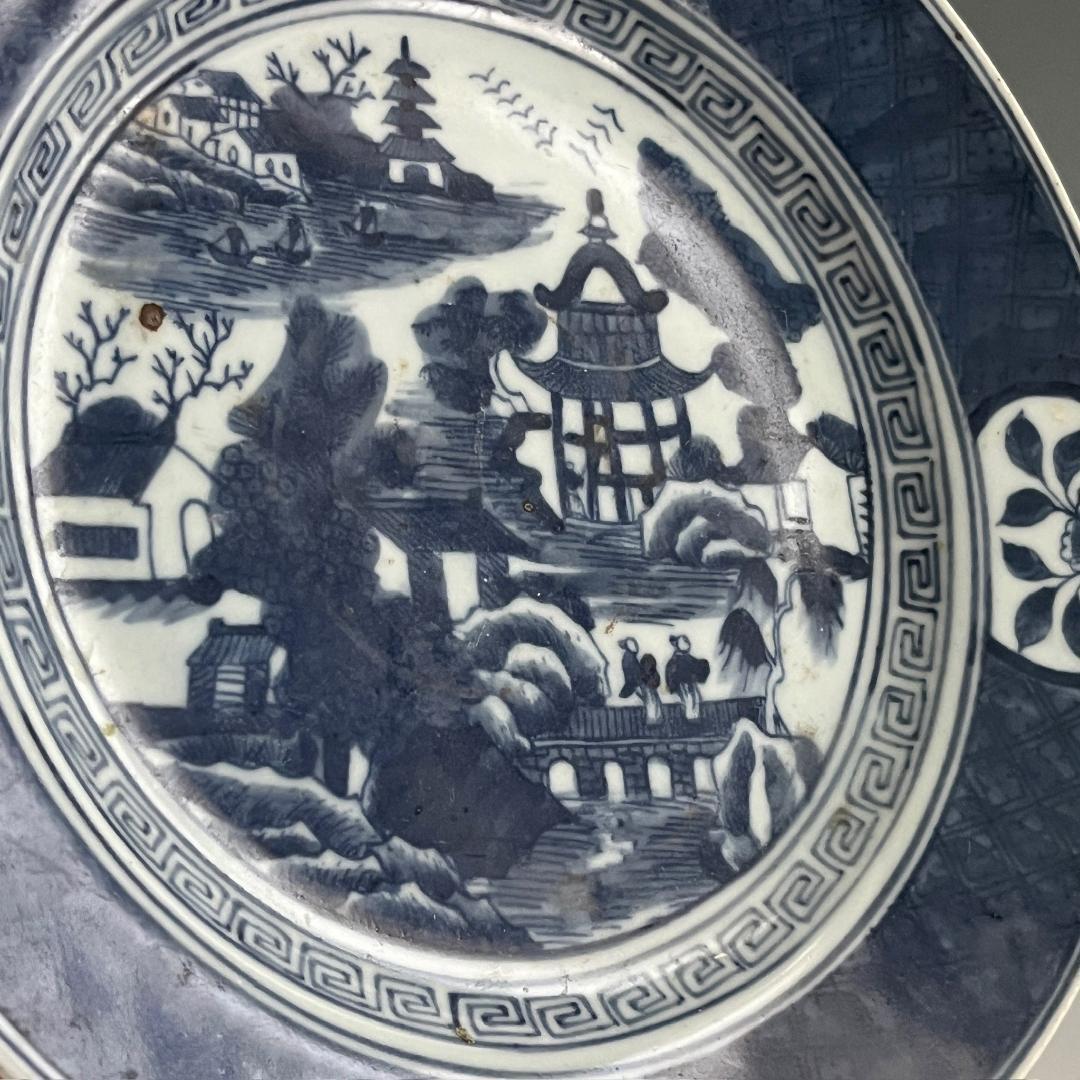 唐物 青花楼閣山水人物紋盤 清朝期 中国美術 古玩 SN624