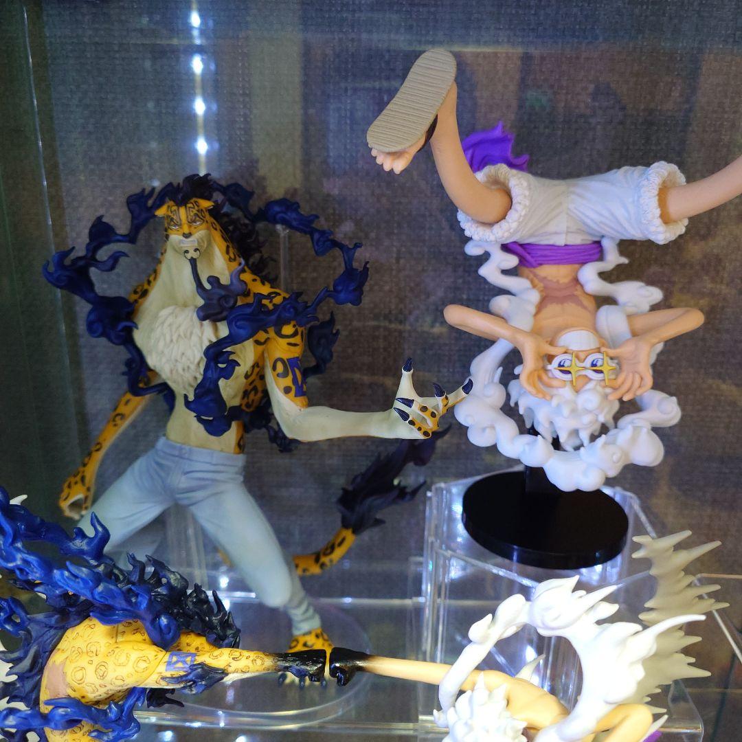 ワンピース 一番くじ フィギュア ルフィ ロブ・ルッチ