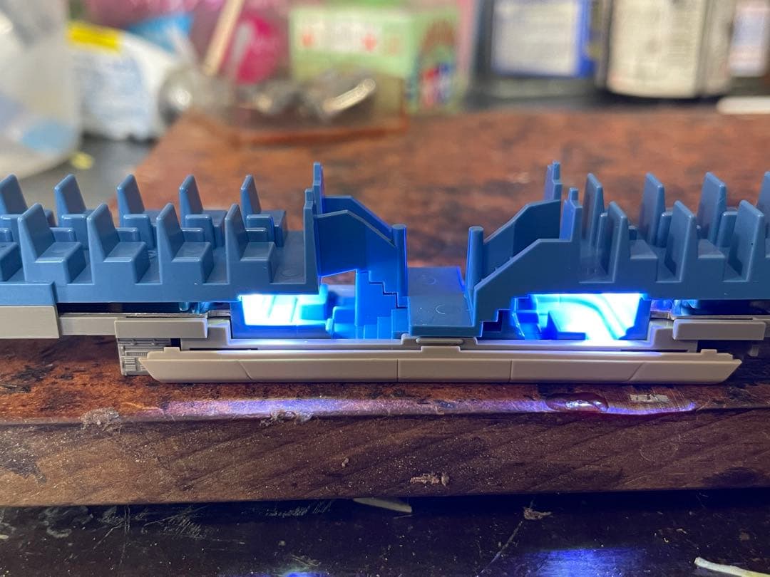 vistaEXに「室内灯」取り付けます。