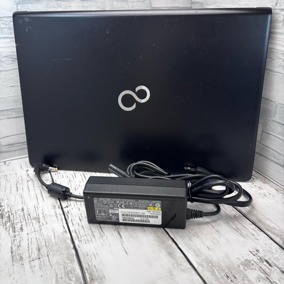 高性能 i5 第8世代 富士通 ノートPC Win11 Office