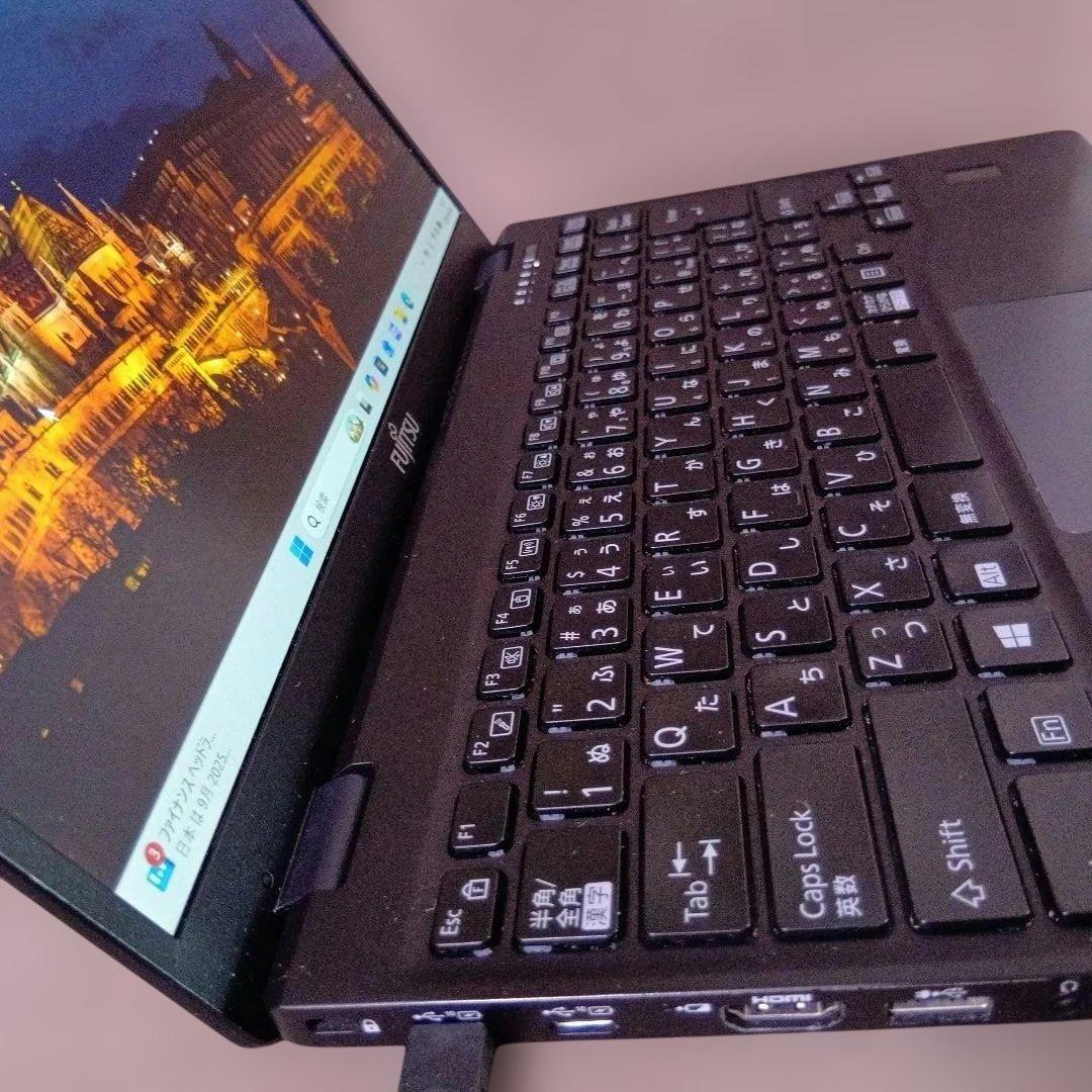 J③富士通　ＦＭＶＵ34025　U9311/F