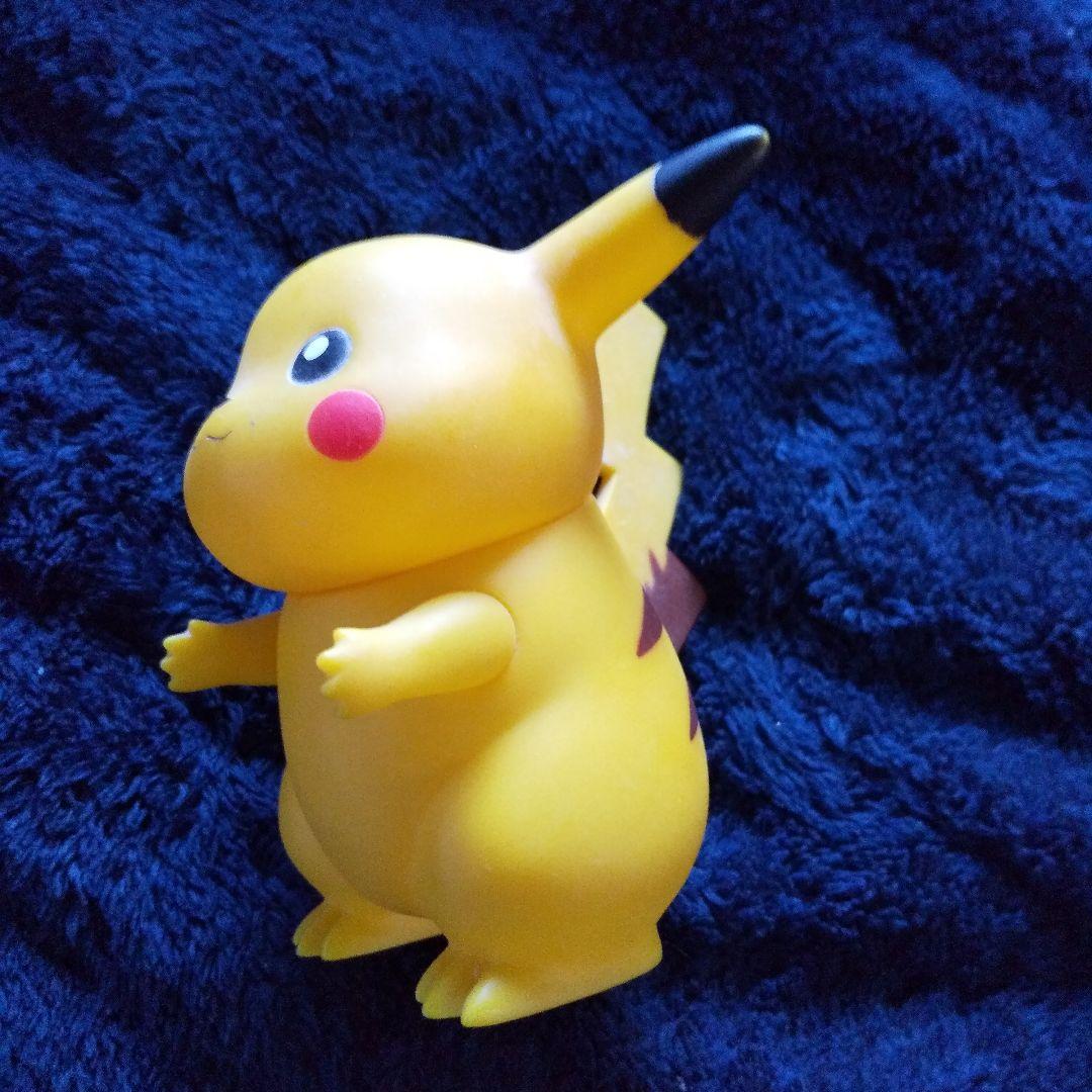 ピカチュウ プラスチックフィギュア