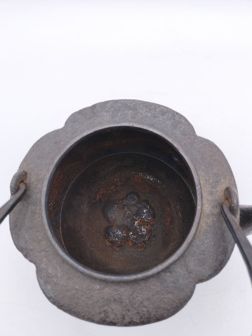 c088 鉄瓶 木瓜型 弦に富士の象嵌　茶道具 古物