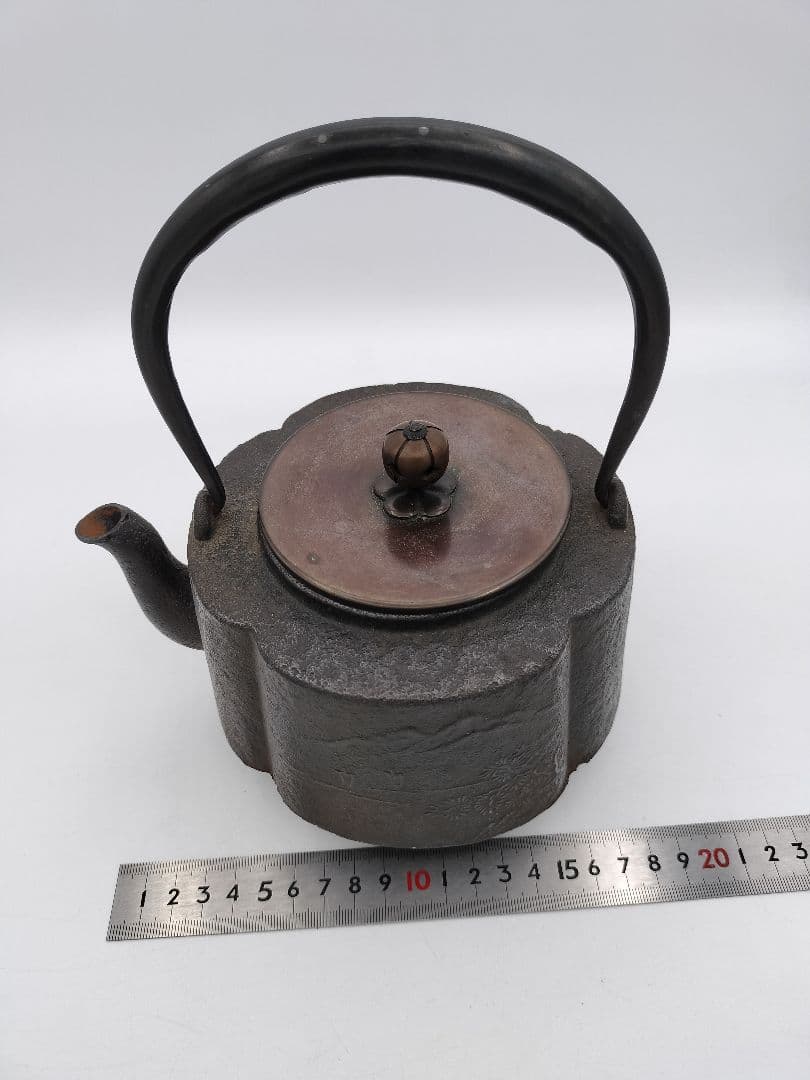 c088 鉄瓶 木瓜型 弦に富士の象嵌　茶道具 古物