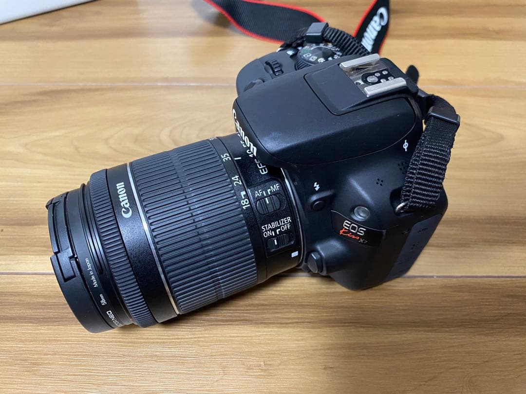 Canon 一眼レフカメラ ダブルズームキット EOS kiss X7