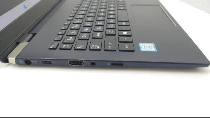 極上美品　バッテリー絶好調！　ダイナブック　第8世代　8GB SSD256GB