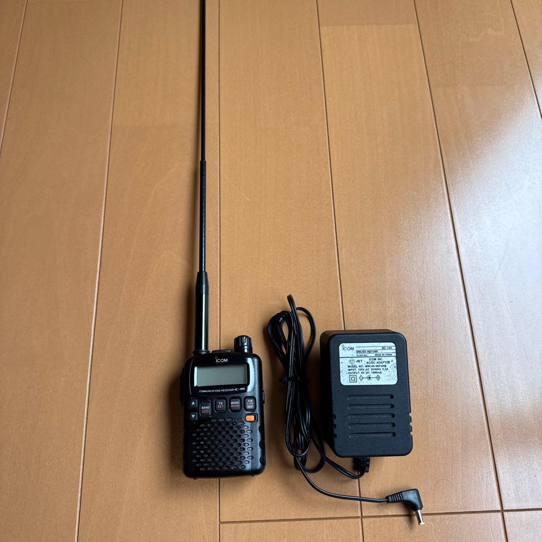ICOM 広帯域受信機 IC-R5