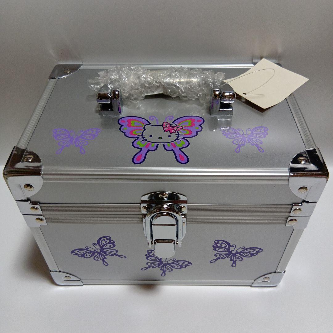 ハローキティ　海外限定　平成レトロ　メイクボックス　コスメボックス　2001年