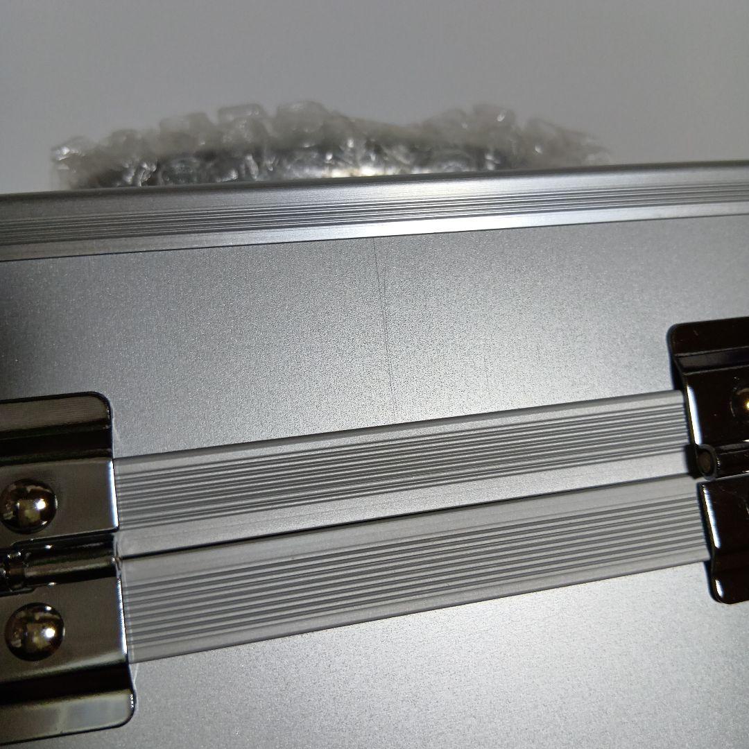 ハローキティ　海外限定　平成レトロ　メイクボックス　コスメボックス　2001年