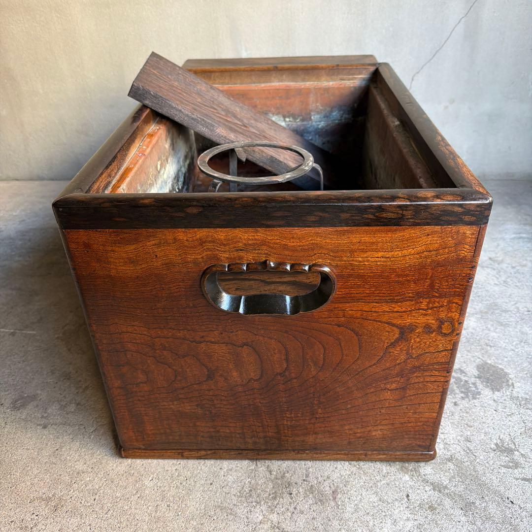 当時物　関東火鉢 欅 長火鉢　欅　黒柿　猫板　時代家具　アンティーク
