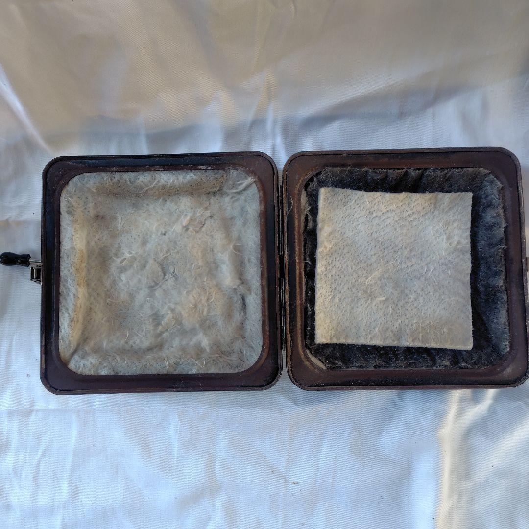 ミツウロコ豆炭コタツ