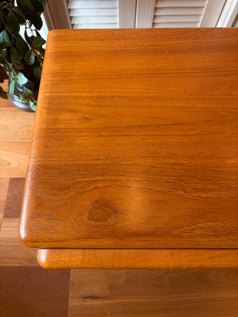 北欧　ビンテージ　チーク材　キャビネット　シェルフ