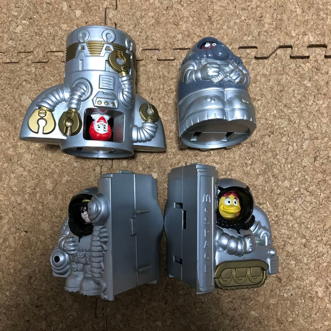 マクドナルド　宇宙服キャラクター付き全種セット　バラ売り不可