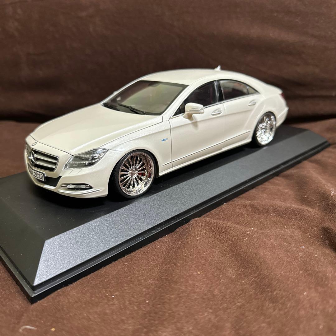 1/18 ミニカー　CLSクラス　W218 CLS350