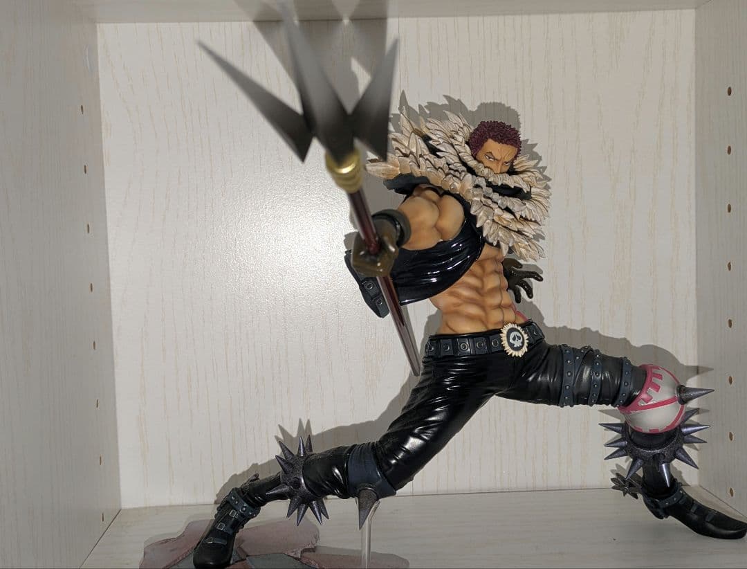 ト*ロ様 ワンピースPOP maximum カタクリ フィギュア