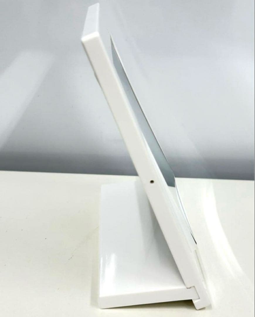 CHANEL ノベルティ スタンドミラー 未使用