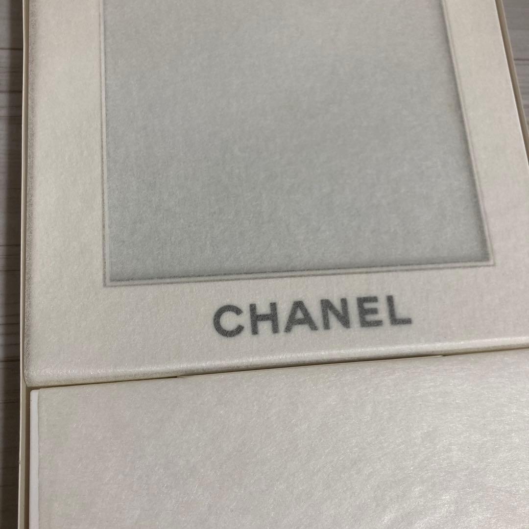 CHANEL ノベルティ スタンドミラー 未使用